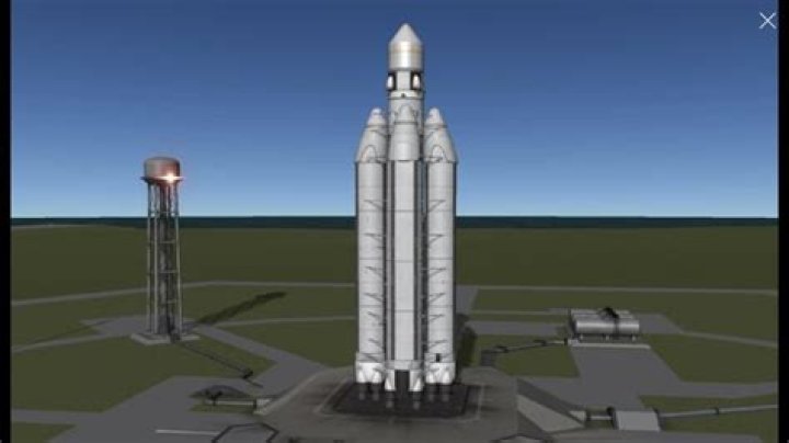 How to design heavy lifter rocket