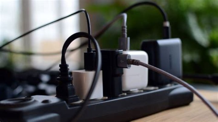 My controller does not work unless plugged in with a USB cable